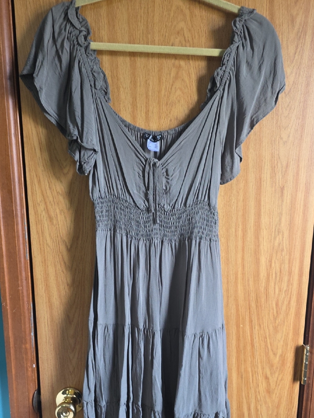 VENUS Olive Green Tie-Front V-Neck Casual Top
